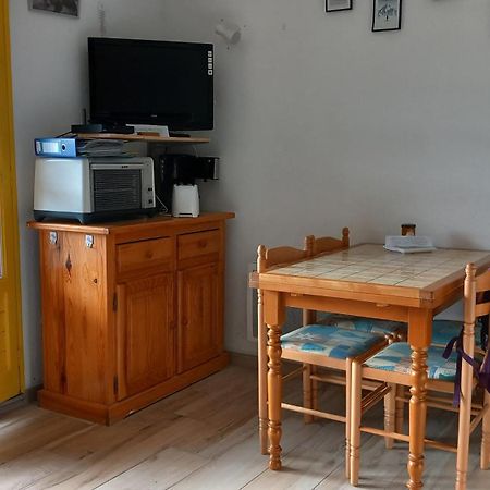 Joli Studio Avec Balcon Donnant Sur La Montagne Сант-Мари-де-Кампан Екстериор снимка